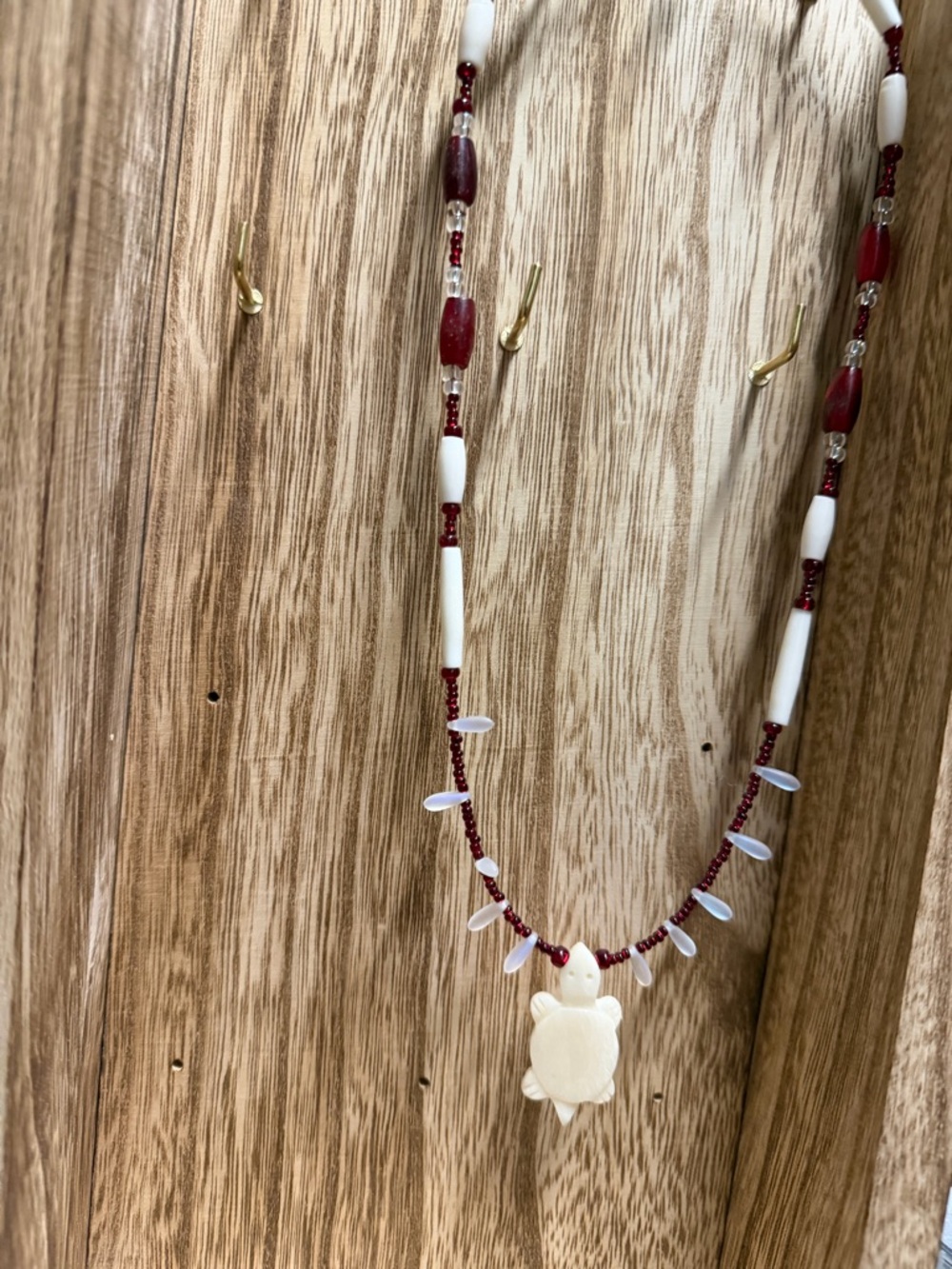 Handcrafted Native American red and White Turtle Pendant Necklace•unisex Jewelry